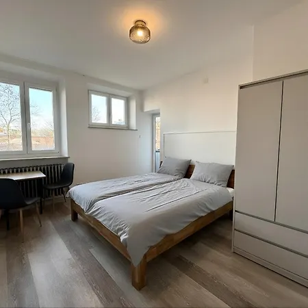 Homestay szállás Mit Mehreren Zimmern Im Schlachthofquartier - Ideal Fuer Monteure