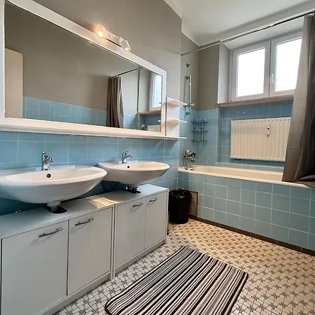 Δωμάτια σε οικογενειακή κατοικία Mit Mehreren Zimmern Im Schlachthofquartier - Ideal Fuer Monteure Aψβούργη
