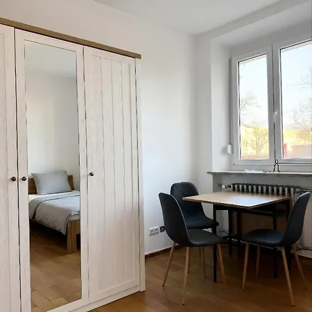 Δωμάτια σε οικογενειακή κατοικία Mit Mehreren Zimmern Im Schlachthofquartier - Ideal Fuer Monteure Aψβούργη