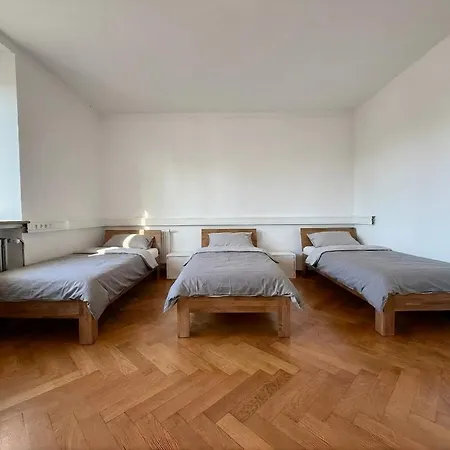 Mit Mehreren Zimmern Im Schlachthofquartier - Ideal Fuer Monteure * Augsburg