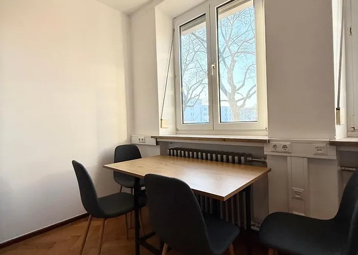 Mit Mehreren Zimmern Im Schlachthofquartier - Ideal Fuer Monteure Augsburg